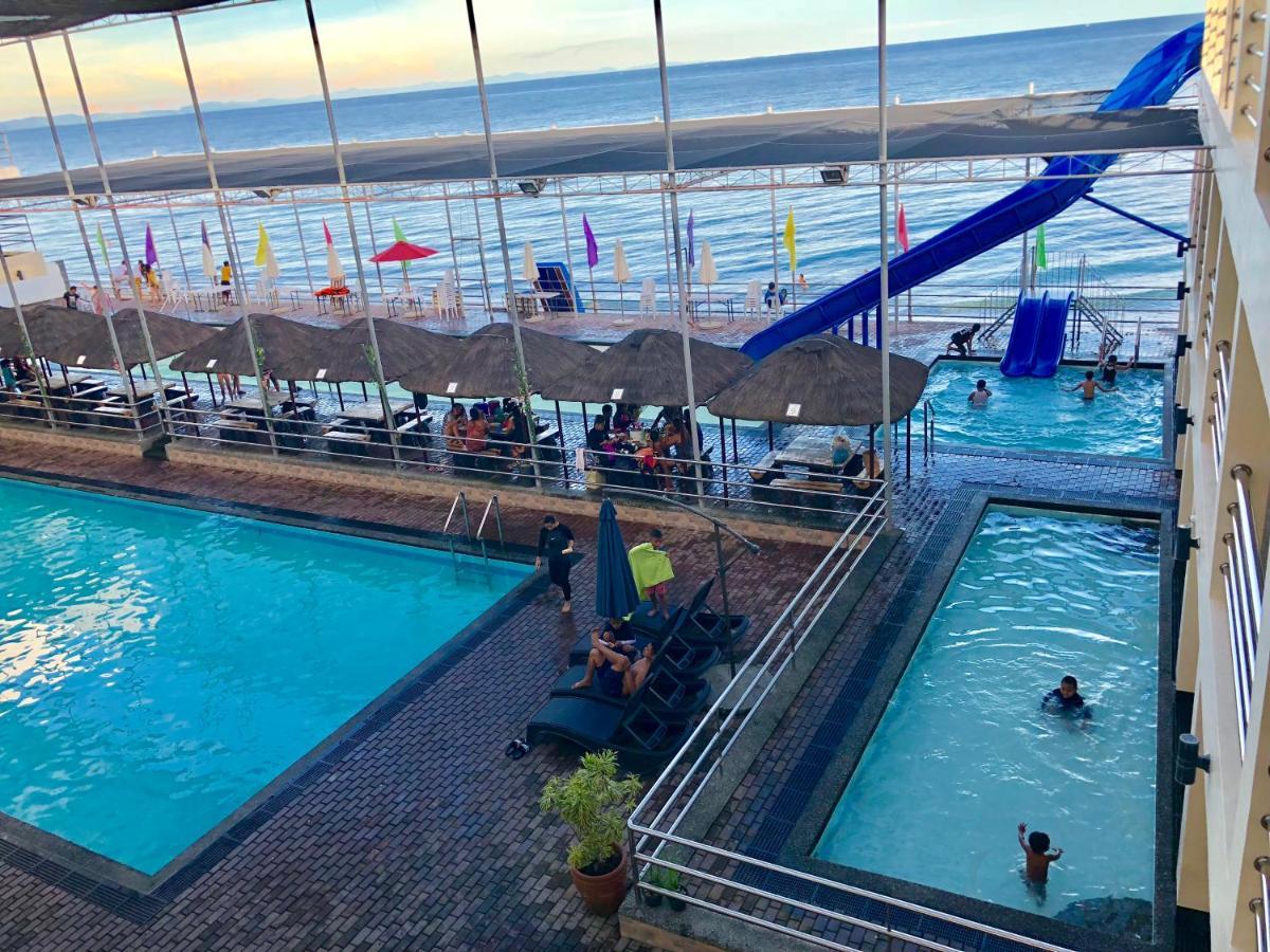 La Primera Grande Beach Resort Roxas  Kültér fotó