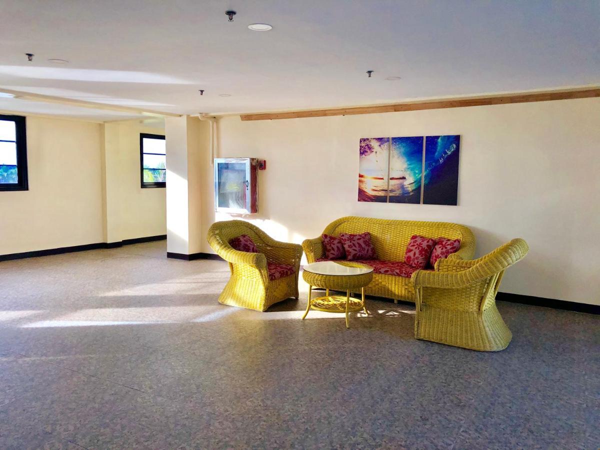 La Primera Grande Beach Resort Roxas  Kültér fotó